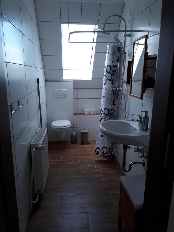 Ferienwohnung Eiernest Briedeler Heck ภายนอก รูปภาพ